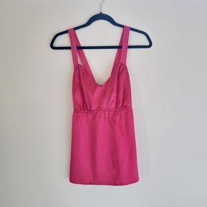 Converse sleeveless Fushia blouse Small